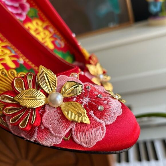 Chinese Wedding Red Floral Embroidered Wedding Shoes 39 - Picture 11 of 15